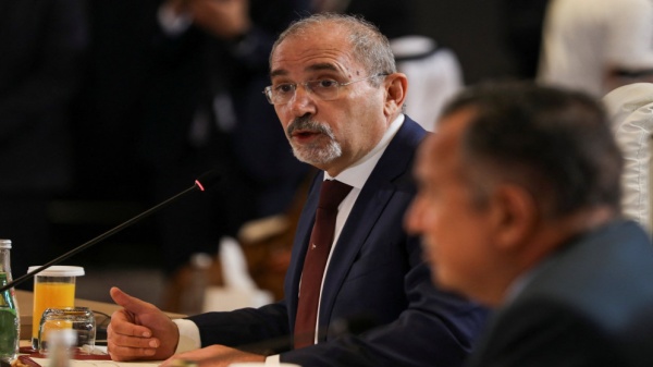 الصفدي نتطلع إلى التعاون مع الصين لتحقيق السلام العادل والأمن والاستقرار