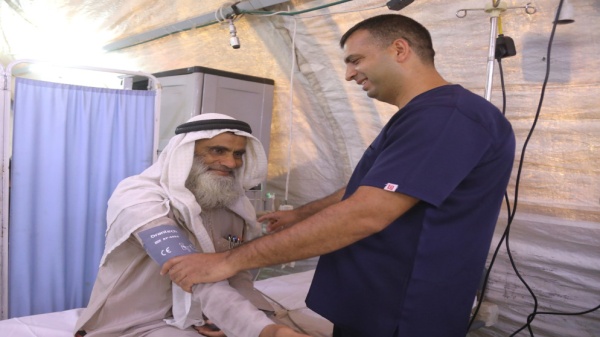 المستشفى الميداني الأردني جنوب غزة 11 يباشر أعماله