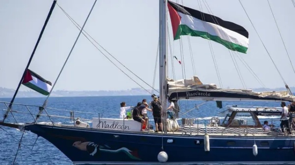 في مهمة دولية جديدة أسطول الحرية يعتزم الإبحار إلى غزة في مهمة دولية جديدة أسطول الحرية يعتزم الإبحار إلى غزة