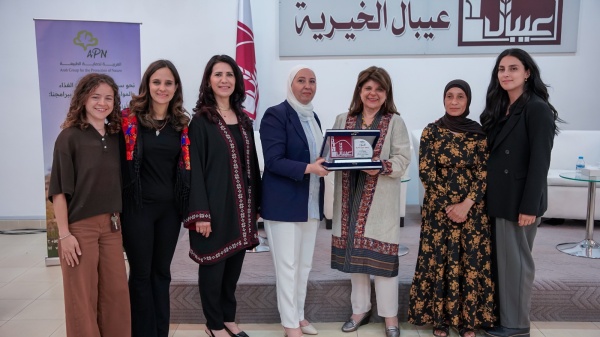 جمعية عيبال تحتفي بالمقاومة الخضراء في حوارية الأرض توحدنا جمعية عيبال تحتفي بالمقاومة الخضراء في حوارية الأرض توحدنا