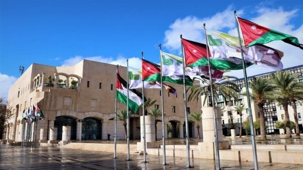 أمانة عم ان لا تعيينات في وظيفة عامل وطن