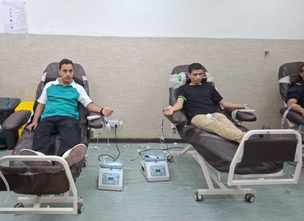 مرتبات الأمن الوقائي تستجيب لمناشدة مريض بالسرطان وتنظم حملة تبرع بالدم مرتبات الأمن الوقائي تستجيب لمناشدة مريض بالسرطان وتنظم حملة تبرع بالدم