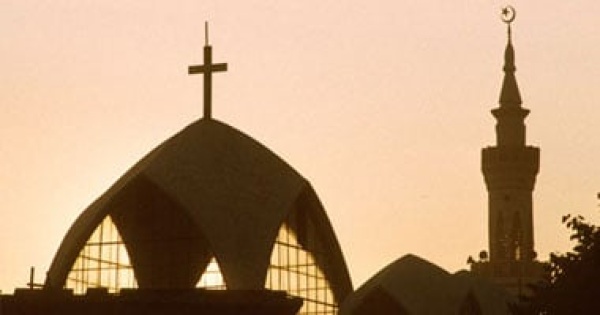 لماذا تختلف أشكال الصليب فوق الكنائس من اللاتينى لـ البطريركى لماذا تختلف أشكال الصليب فوق الكنائس من اللاتينى لـ البطريركى