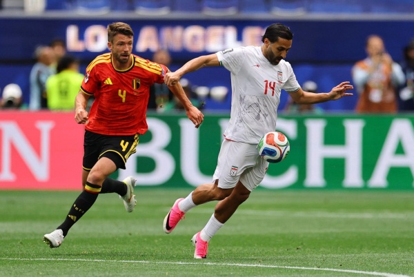 التعادل السلبي يحسم مواجهة منتخب بلجيكا مع إيران في المجموعة السابعة التعادل السلبي يحسم مواجهة منتخب بلجيكا مع إيران في المجموعة السابعة