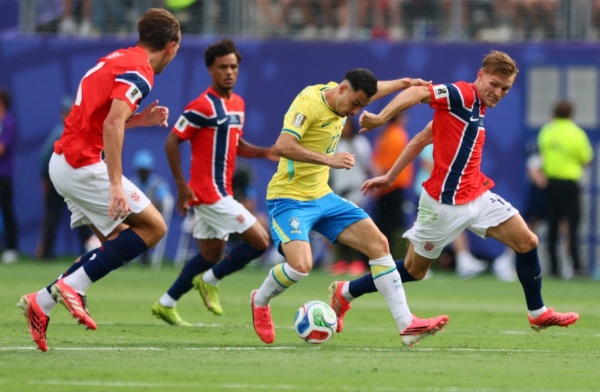 النرويج تقصي البرازيل من مونديال 2026 وتتأهل إلى الدور ربع النهائي النرويج تقصي البرازيل من مونديال 2026 وتتأهل إلى الدور ربع النهائي