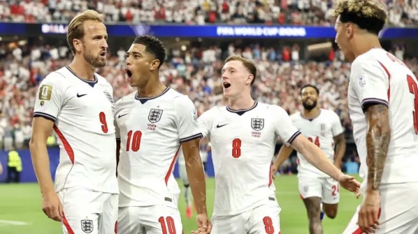 قبل لقاء النرويج أسطورة الكرة الإنكليزية آلان شيرر لقد غيرت رأيي ربما نتمكن من إحراز كأس العالم قبل لقاء النرويج أسطورة الكرة الإنكليزية آلان شيرر لقد غيرت رأيي ربما نتمكن من إحراز كأس العالم