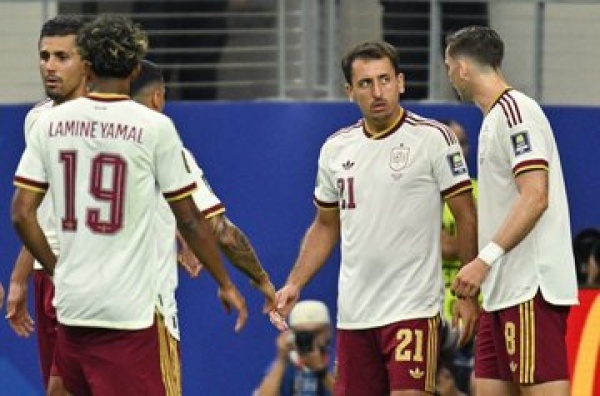 إسبانيا تطيح بمنتخب فرنسا وتتأهل إلى نهائي كأس العالم 2026 إسبانيا تطيح بمنتخب فرنسا وتتأهل إلى نهائي كأس العالم 2026