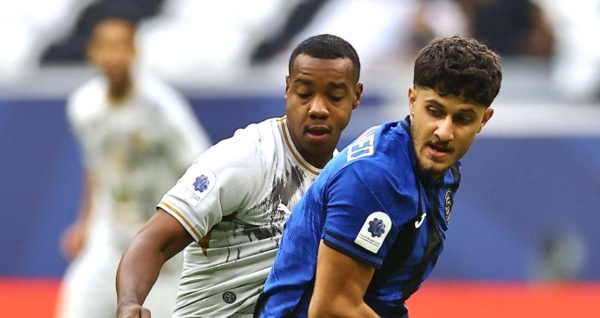 الدحيل يفوز على السيلية بهدفي إدميلسون في الجولة الافتتاحية للدوري الدحيل يفوز على السيلية بهدفي إدميلسون في الجولة الافتتاحية للدوري
