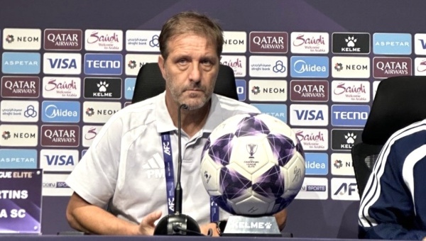 بيدرو مارتينز مدرب الغرافة سنواجه غدا الهلال أقوى فرق دوري النخبة الآسيوية
