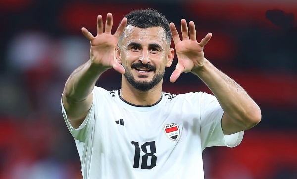 أيمن حسين مهاجم منتخب العراق التعادل مع عمان في مباراة اليوم أفضل من الخسارة