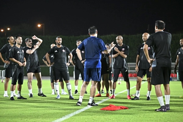 العنابي يتأهب لخوض منافسات خليجي 2 لقدامى اللاعبين العنابي يتأهب لخوض منافسات خليجي 2 لقدامى اللاعبين