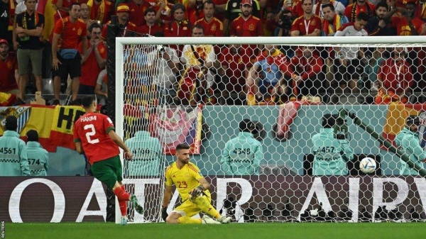 حكيمي على بعد مباراتين من رقم إفريقي تاريخي في كأس العالم حكيمي على بعد مباراتين من رقم إفريقي تاريخي في كأس العالم