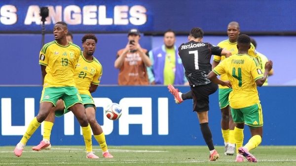 إحصائية قوية لمنتخب كندا تقلق محمد وهبي ومحلل الأداء إحصائية قوية لمنتخب كندا تقلق محمد وهبي ومحلل الأداء