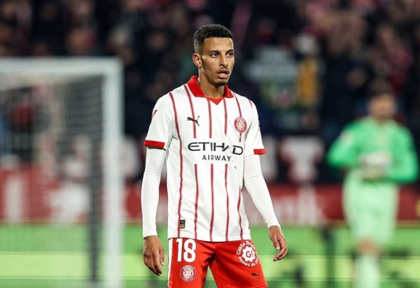 هل يكون أوناحي خامس لاعب مغربي يلعب في نادي برشلونة