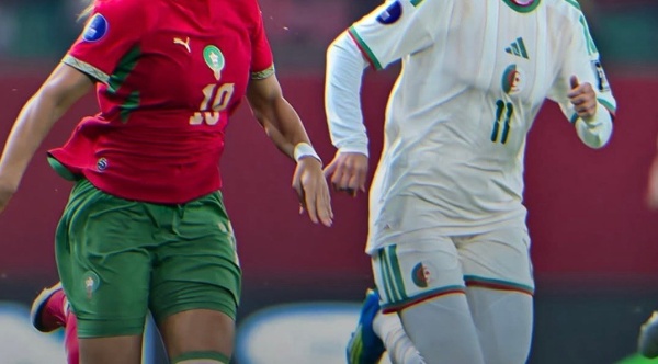المنتخب المغربي يواجه الجزائر في كأس أمم إفريقيا بالمغرب المنتخب المغربي يواجه الجزائر في كأس أمم إفريقيا بالمغرب
