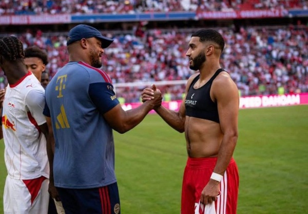 كومباني صيباري لاعب مميز وسيكون له دورا مهما في مباراة دورتموند كومباني صيباري لاعب مميز وسيكون له دورا مهما في مباراة دورتموند