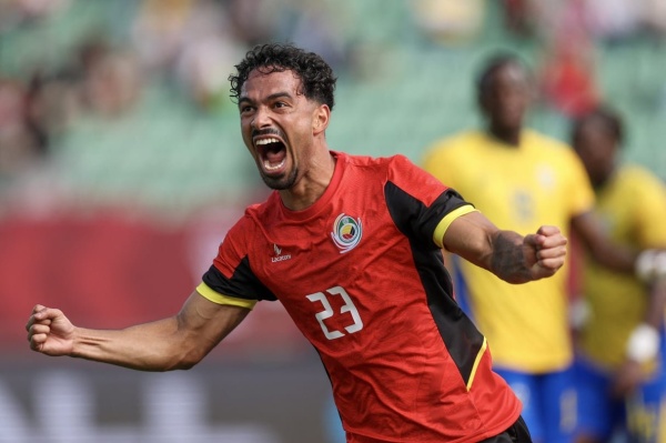 المغرب الفاسي يتجه لتسريح الغدامسي وتعويضه بدولي موزمبيقي المغرب الفاسي يتجه لتسريح الغدامسي وتعويضه بدولي موزمبيقي