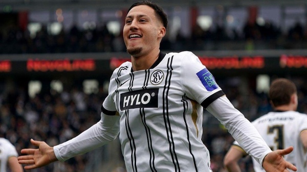 كلوب يجتمع بإبن طالب ويقنعه بتمثيل منتخب ألمانيا كلوب يجتمع بإبن طالب ويقنعه بتمثيل منتخب ألمانيا
