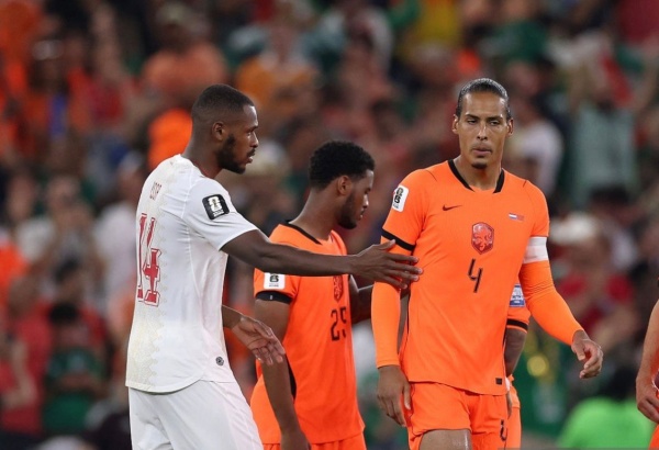 فان دايك لم أطلب من كومان تغيير خطتنا أمام المنتخب المغربي فان دايك لم أطلب من كومان تغيير خطتنا أمام المنتخب المغربي