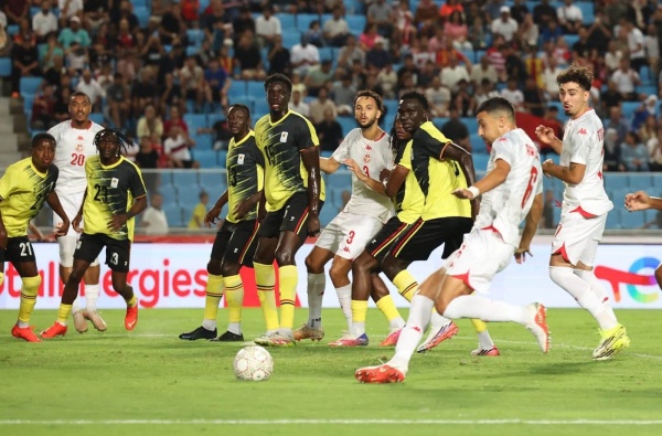 منتخب تونس يتعثر بملعب رادس أمام المنتخب الأوغندي منتخب تونس يتعثر بملعب رادس أمام المنتخب الأوغندي