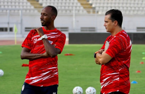 المغرب التطواني يواجه نهضة بركان بلاعبي فريق الأمل المغرب التطواني يواجه نهضة بركان بلاعبي فريق الأمل