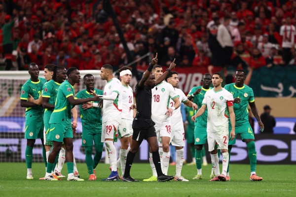 بيان طارئ من محكمة طاس حول نهائي كأس إفريقيا وفرنسي يقود الجلسة