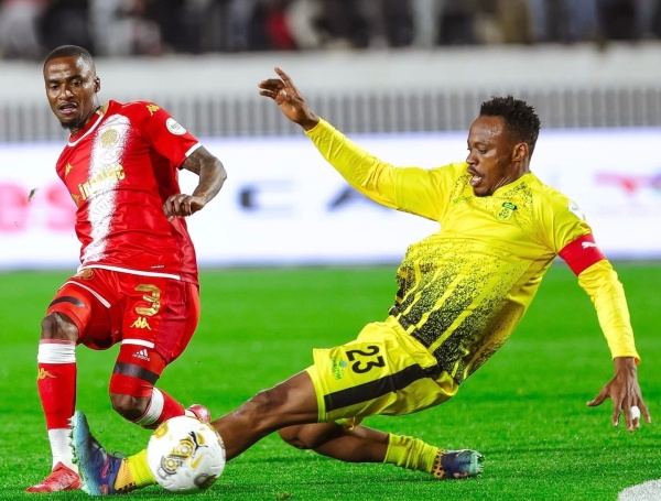 المغرب الفاسي يتوصل لاتفاق مبدئي للتعاقد مع الجنوب إفريقي لورش المغرب الفاسي يتوصل لاتفاق مبدئي للتعاقد مع الجنوب إفريقي لورش