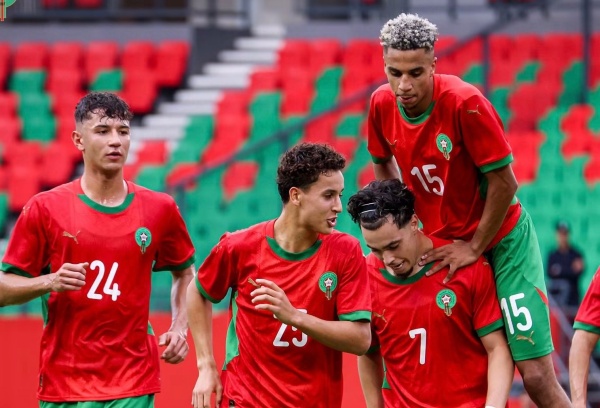 المنتخب المغربي الأولمبي ينتصر على الفريق الثاني لاتحاد طنجة المنتخب المغربي الأولمبي ينتصر على الفريق الثاني لاتحاد طنجة