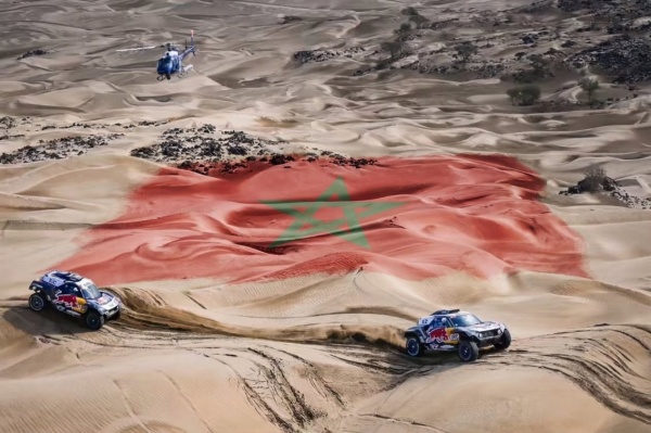 مسؤولو رالي داكار يضعون اللمسات الأخيرة مع المغرب تمهيدا لعودة الرالي إلى المملكة مسؤولو رالي داكار يضعون اللمسات الأخيرة مع المغرب تمهيدا لعودة الرالي إلى المملكة