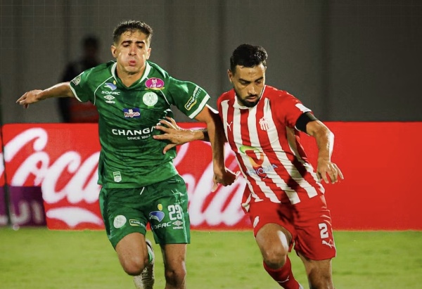 العصبة الإحترافية تقدم شكاية رسمية ضد لاعب الرجاء الرياضي