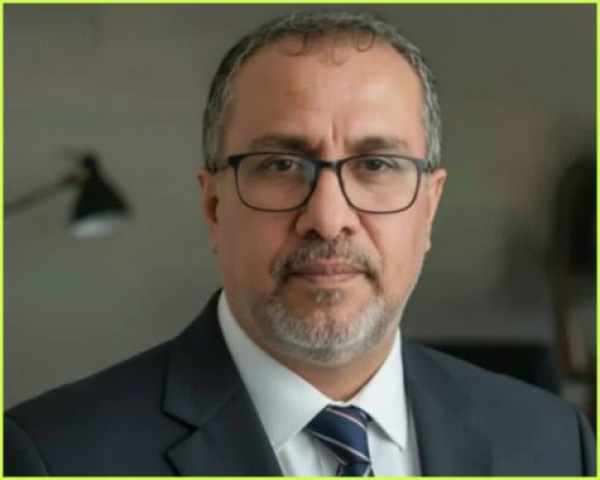 إنهم يسرقون أعمارنا