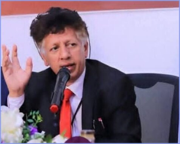 الأستاذ محمد محمود الحكيمي سيرة النزاهة وعبق الرجال الأستاذ محمد محمود الحكيمي سيرة النزاهة وعبق الرجال