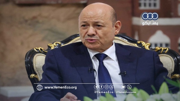 على وقع ضربات صنعاء وحظر ملاحتها السعودية تدفع بالعليمي لإعلان صرف رواتب كل موظفي اليمن وربطها بتصدير النفط على وقع ضربات صنعاء وحظر ملاحتها السعودية تدفع بالعليمي لإعلان صرف رواتب كل موظفي اليمن وربطها بتصدير النفط