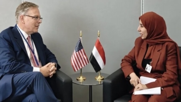 نيويورك وزيرة الخارجية اليمنية تبحث مع مسؤول أمريكي تصعيد الحوثيين وتهديد الملاحة نيويورك وزيرة الخارجية اليمنية تبحث مع مسؤول أمريكي تصعيد الحوثيين وتهديد الملاحة