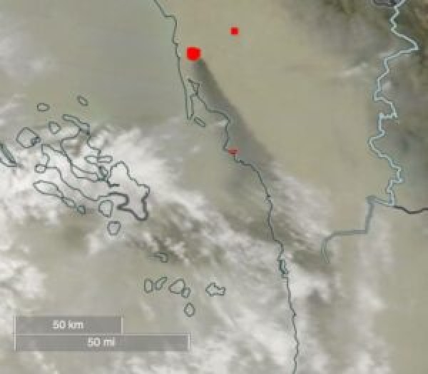 satellite images show thick smoke clouds over jizan after targeting aramco