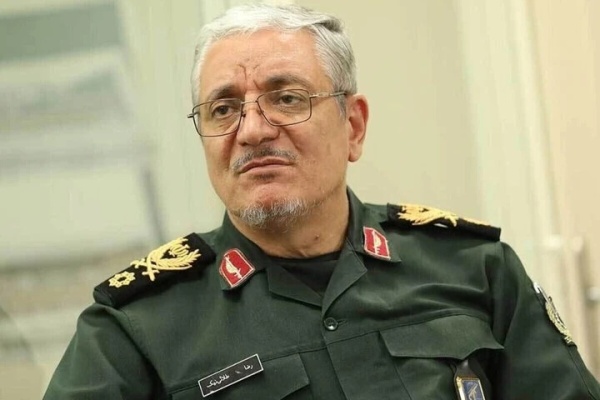 طلائي تلازم الدعم الشعبي والتطور التكنولوجي عزز قدرات القوات المسلحة الإيرانية طلائي تلازم الدعم الشعبي والتطور التكنولوجي عزز قدرات القوات المسلحة الإيرانية