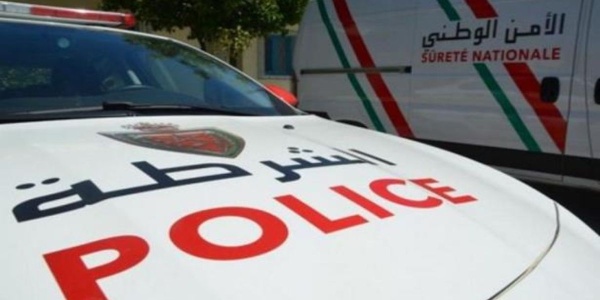 الدار البيضاء توقيف خمسة أشخاص وحجز أسلحة بيضاء وسـائل حارق على خلفية الشغب الرياضي الدار البيضاء توقيف خمسة أشخاص وحجز أسلحة بيضاء وسـائل حارق على خلفية الشغب الرياضي