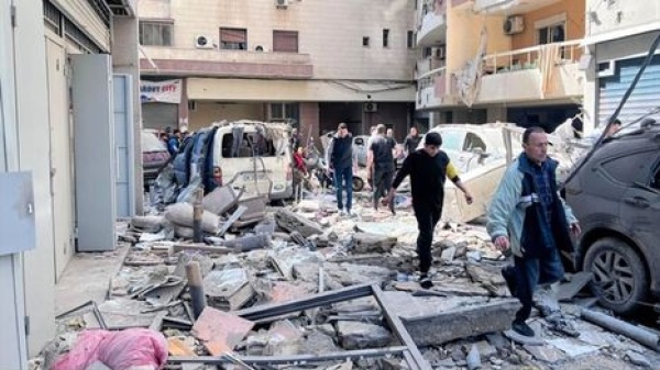 مسيرة إسرائيلية تحلق فوق بيروت وقصف يستهدف جنوب لبنان