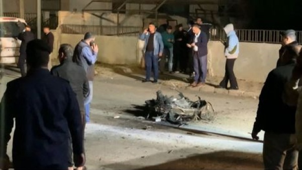 الدفاعات الجوية الأردنية تعترض وتسقط ثلاثة صواريخ قادمة من إيران الدفاعات الجوية الأردنية تعترض وتسقط ثلاثة صواريخ قادمة من إيران