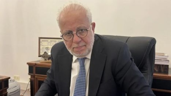 وزير العدل اللبناني يهاجم حزب الله ويؤكد لن نفرط بشبر من أرضنا وزير العدل اللبناني يهاجم حزب الله ويؤكد لن نفرط بشبر من أرضنا