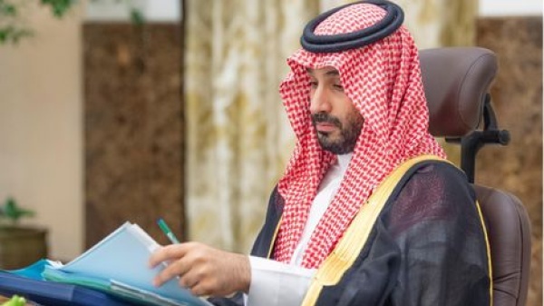 ابن سلمان يوج ه باستئناف صادرات لبنان إلى السعودية بعد سنوات من الحظر ابن سلمان يوج ه باستئناف صادرات لبنان إلى السعودية بعد سنوات من الحظر