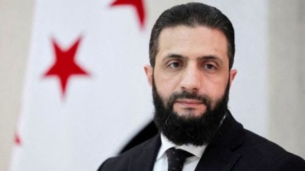 الشرع يكشف تفاصيل تجربته في العراق ويدعو لحصر السلاح بيد الدولة