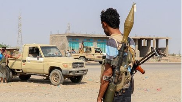 الجيش اليمني يحقق تقدما ميدانيا جديدا ويباغت الحوثيين جنوب البلاد