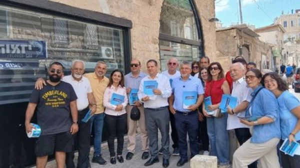 التجمع الوطني الديمقراطي يسحب ترشح أبو شحادة لانتخابات الكنيست التجمع الوطني الديمقراطي يسحب ترشح أبو شحادة لانتخابات الكنيست
