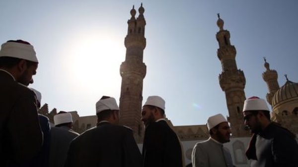 برنامج رئاسي لـ علماني مصري يزدري الإسلام هل ي روج للتخويف من بديل العسكر برنامج رئاسي لـ علماني مصري يزدري الإسلام هل ي روج للتخويف من بديل العسكر