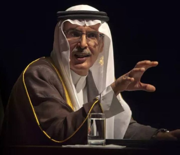 روافد البدر الشعرية تحلق على شواطئ الإسكندرية روافد البدر الشعرية تحلق على شواطئ الإسكندرية