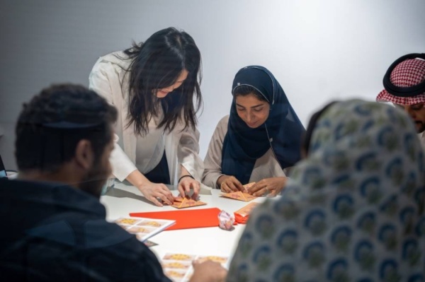 الفنون البصرية تطلق الأستوديو المفتوح في تجربة تفاعلية ومباشرة مع الجمهور الفنون البصرية تطلق الأستوديو المفتوح في تجربة تفاعلية ومباشرة مع الجمهور