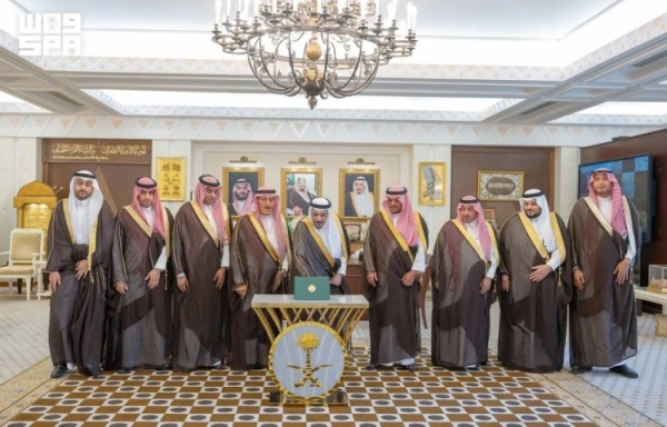 أمير القصيم يطلق جائزة الشاب العصامي 14