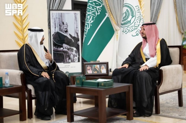 فواز بن سلطان يط لع على مشروعات التراث بالطائف