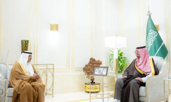 نائب أمير الباحة يطلع على فعاليات وبرامج فرع جمعية الثقافة والفنون بالمنطقة نائب أمير الباحة يطلع على فعاليات وبرامج فرع جمعية الثقافة والفنون بالمنطقة